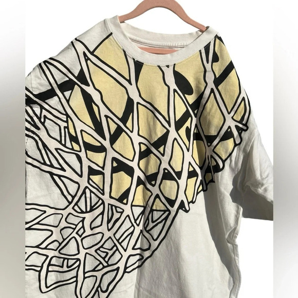 Market x The Smiley Company Men’s Basketball Change in the Sun Tee Size Large - Picture 2 of 7